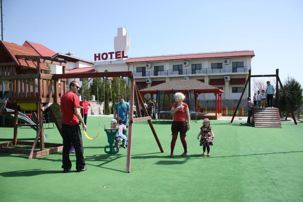 Hotel Magura Verde Bacău Exterior photo